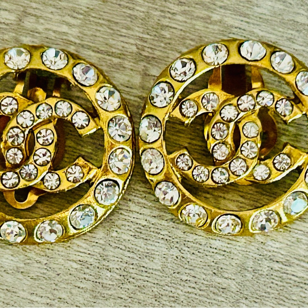 Sale 💎 Authentic Vintage Chanel Gold Crystal Earrings, Made in France